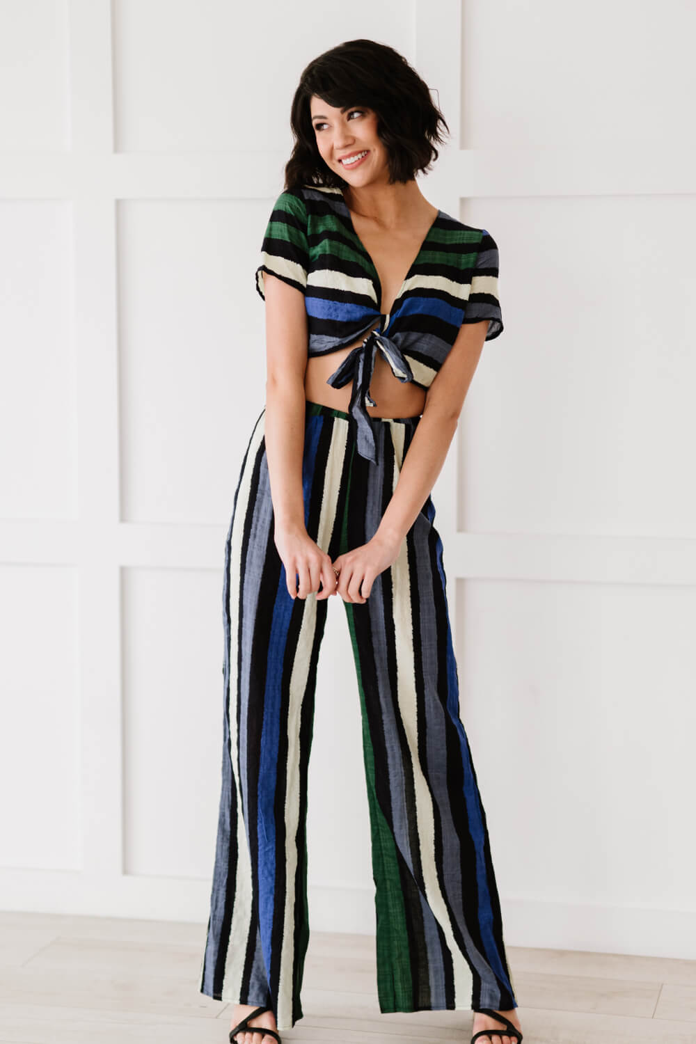 Dress Day So Divine Striped Crop Top and Pants Set