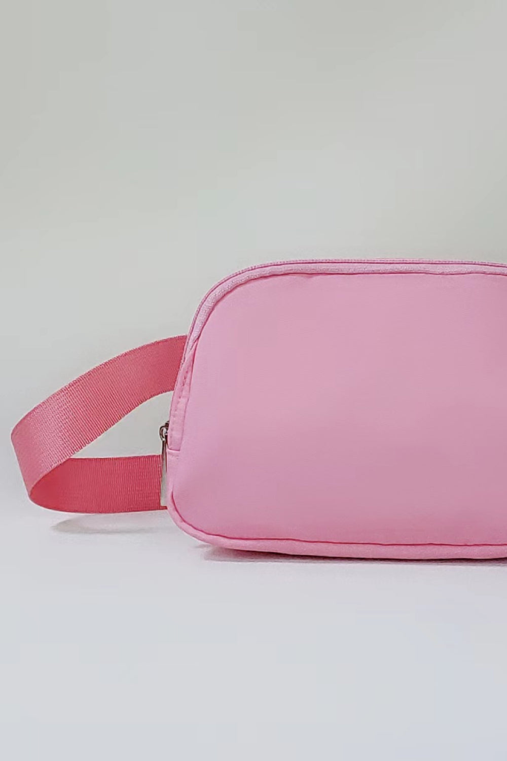 Buckle Zip Closure Fanny Pack