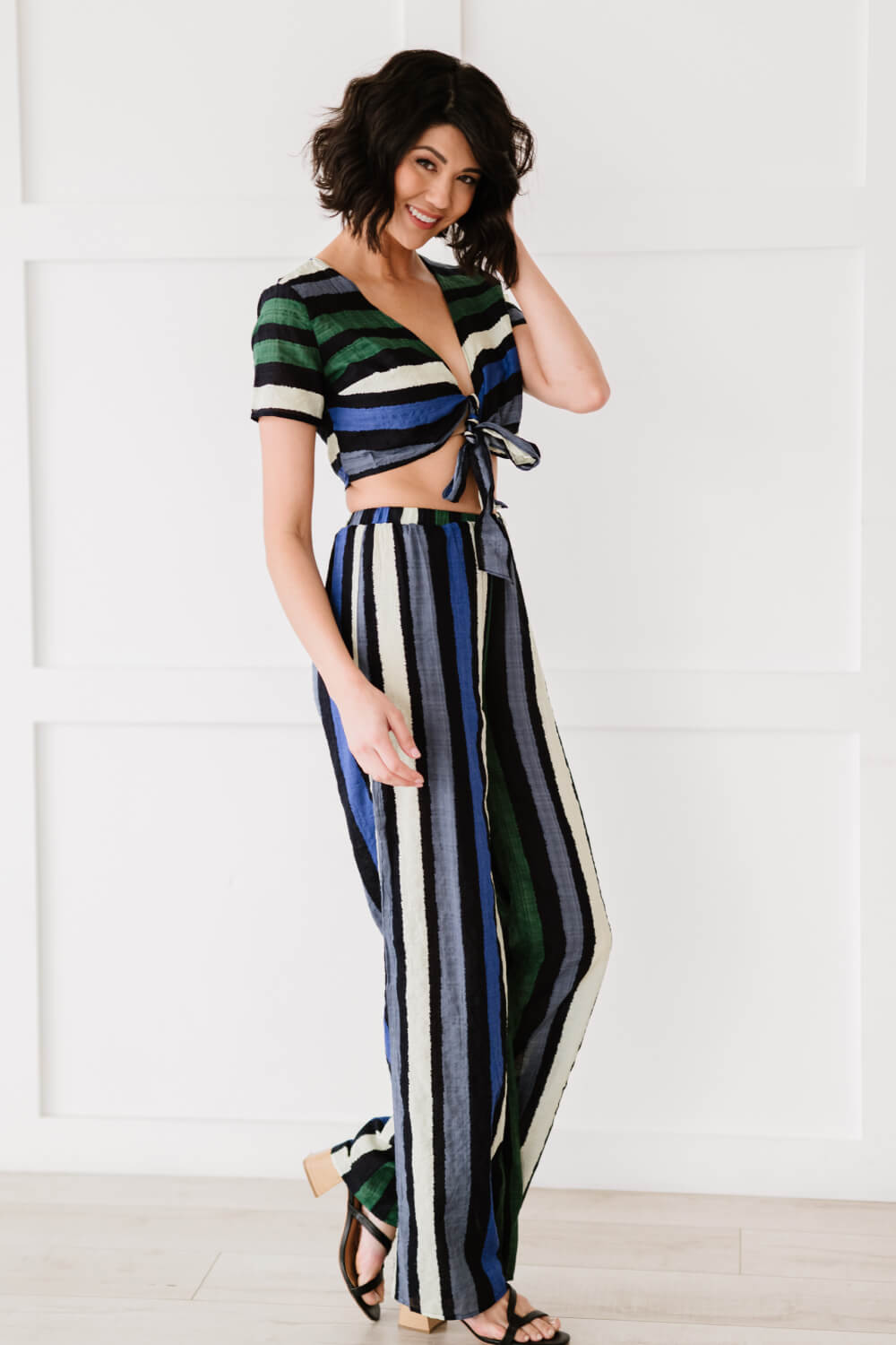 Dress Day So Divine Striped Crop Top and Pants Set